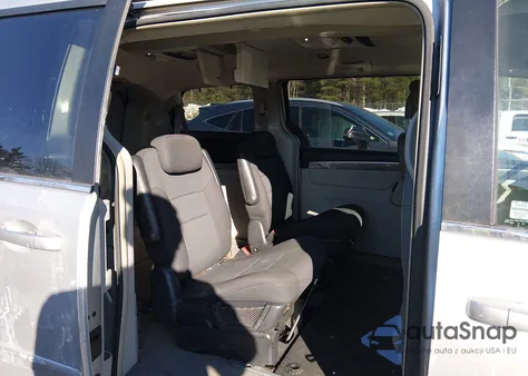 2010 Volkswagen Routan Se from USA, damaged, VIN 2V4RW3D13AR296395